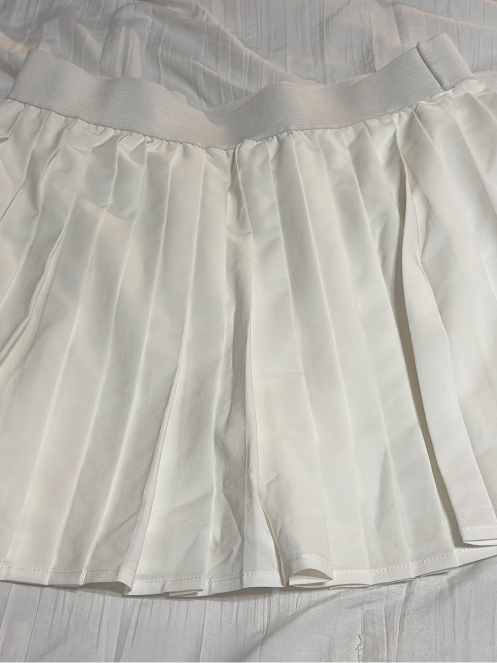 Very J White Pleated Mini Skirt